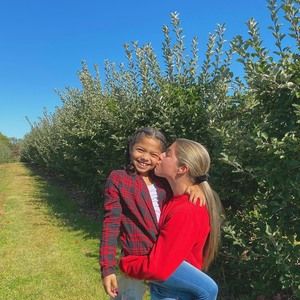 Meet your Posher, Ariana